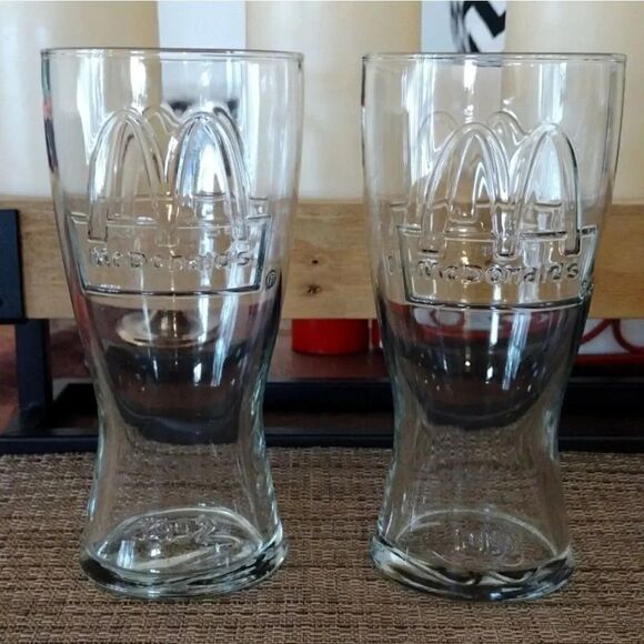 Vintage 1992 Set of 2 McDonald's Clear Fountain Coke Glasses - Picture 1 of 17